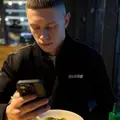 Я Миша, 19, из Сургута, ищу знакомство для приятного времяпровождения