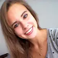 Стелла из Новоайдара, мне 18, познакомлюсь для виртуального секса