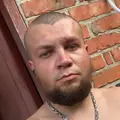 Я Леонід, 24, из Золочева, ищу знакомство для секса на одну ночь