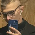 Я Илья, 21, знакомлюсь для без обязательств в Санкт-Петербурге