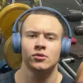 Никита из Павловска, мне 19, познакомлюсь для на одну ночь