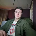 Я Александр, 22, из Пскова, ищу знакомство для секса на одну ночь