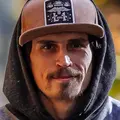 Михаил из Санкт-Петербурга, ищу на сайте на одну ночь