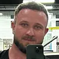 Я Евгений, 31, из Уфы, ищу знакомство для на одну ночь