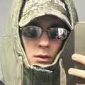 Я Артём, 20, из Реутова, ищу знакомство для на одну ночь