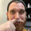 Николай из Хабаровска, мне 31, познакомлюсь для секса на одну ночь