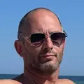 Я Renat, 44, знакомлюсь для без обязательств в Москве