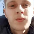 Вася из Мелитополя, мне 18, познакомлюсь для на одну ночь