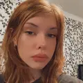 Я Элли, 18, из Краснодара, ищу знакомство для приятного времяпровождения