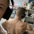 Я Максим, 18, знакомлюсь для на одну ночь в Омске