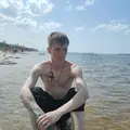 Я Олег, 27, из Казани, ищу знакомство для регулярного секса
