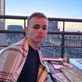 Я Влад, 19, из Минска, ищу знакомство для секса на одну ночь