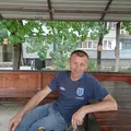 Я Александр, 43, ищу девушку для регулярного секса из Донецка