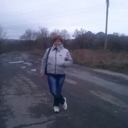 Марина из Донецка, мне 39, познакомлюсь для регулярного секса