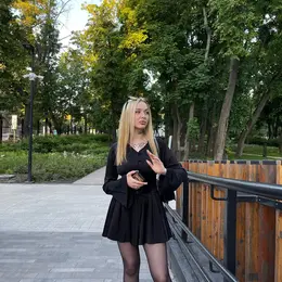 Я Рина, 20, из Воронежа, ищу знакомство для приятного времяпровождения