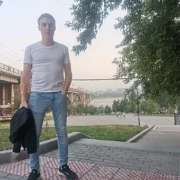 Я Александр, 29, из Ростова-на-Дону, ищу знакомство для постоянных отношений