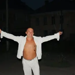 Sergei из Боровичей, ищу на сайте секс на одну ночь