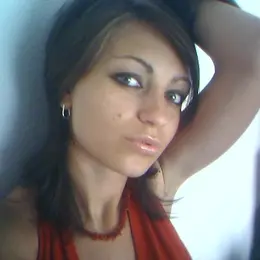 Я Ульяна, 22, из Чудова, ищу знакомство для секса на одну ночь