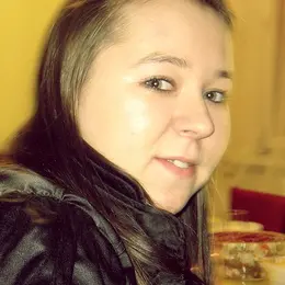 Тамара из Омутнинска, мне 19, познакомлюсь для общения