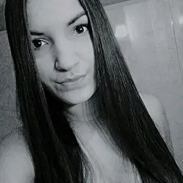 Валентина из Дегтярска, мне 18, познакомлюсь для виртуального секса