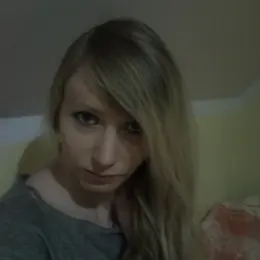 Я Карина, 18, знакомлюсь для виртуального секса в Полысаеве