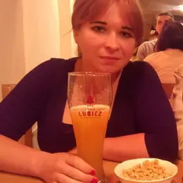 Ксения из Ленинска, мне 24, познакомлюсь для секса на одну ночь