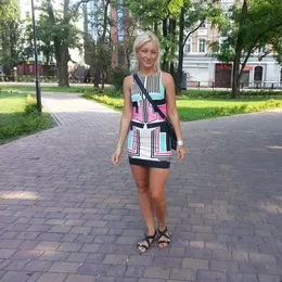 Оксана из Бугуруслана, мне 26, познакомлюсь для общения