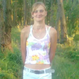 Я Диана, 25, из Астрахани, ищу знакомство для дружбы