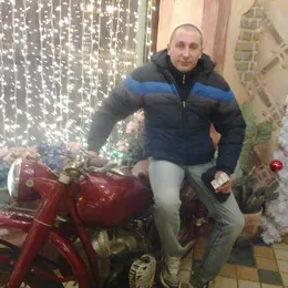 Я Владимир, 39, знакомлюсь для секса на одну ночь в Борисове