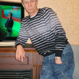 Я Юрий, 51, знакомлюсь для виртуального секса в Кировске