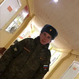 Я Илья, 21, знакомлюсь для приятного времяпровождения в Киселевске