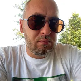 Я Алексей, 42, знакомлюсь для виртуального секса в Мценске