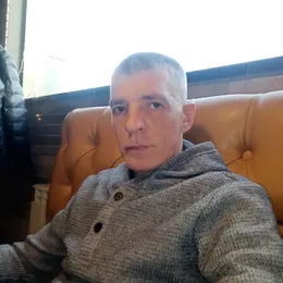 Я Сергей, 44, из Тулы, ищу знакомство для секса на одну ночь