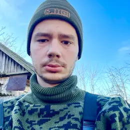 Я Владимир, 28, знакомлюсь для регулярного секса в Шахтерске