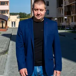 Sergey из Черновцов, мне 43, познакомлюсь для приятного времяпровождения