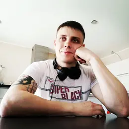 Я Олег, 33, знакомлюсь для регулярного секса в Звенигороде