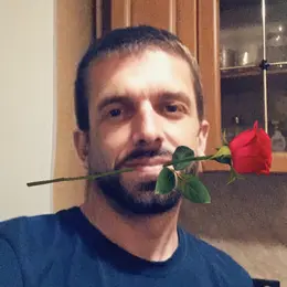 Я Дмитрий, 41, из Нахабина, ищу знакомство для регулярного секса