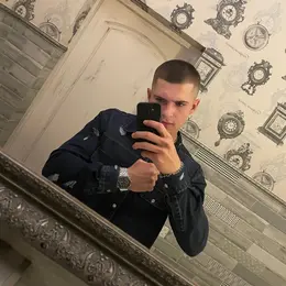 Я Александр, 23, из Смоленска, ищу знакомство для секса на одну ночь