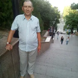 Я Олег, 50, знакомлюсь для секса на одну ночь в Таганроге