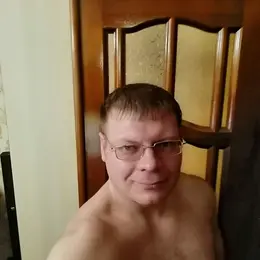 Я Михаил, 40, знакомлюсь для регулярного секса в Набережных Челнах