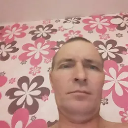 Я Иван, 45, знакомлюсь для регулярного секса в Новоалтайске