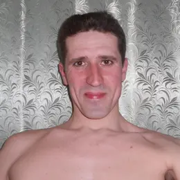 Максим из Зернограда, ищу на сайте секс на одну ночь