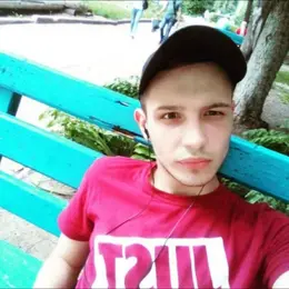 Я Андрей, 23, знакомлюсь для секса на одну ночь в Константиновке