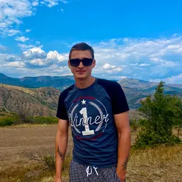 Я Evgeny, 30, знакомлюсь для приятного времяпровождения в Алуште