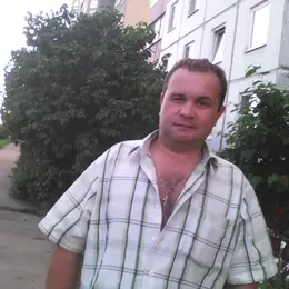 Я Сергей, 45, знакомлюсь для приятного времяпровождения в Пскове