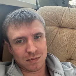 Я Дмитрий, 31, знакомлюсь для секса на одну ночь в Таганроге