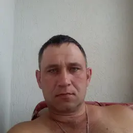 Александр из Иванова, мне 40, познакомлюсь для виртуального секса