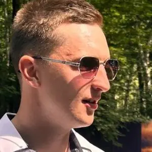 Anton из Калининграда, мне 25, познакомлюсь для регулярного секса
