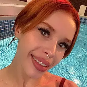 Я Лана, 27, из Парижа, ищу знакомство для общения