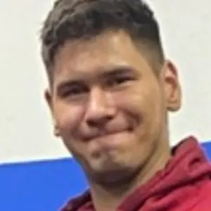 Я Михаил, 24, из Санкт-Петербурга, ищу знакомство для без обязательств